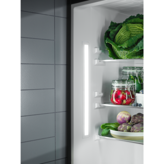 Electrolux - Vestavná kombinovaná chladnička - ENS6TE19S