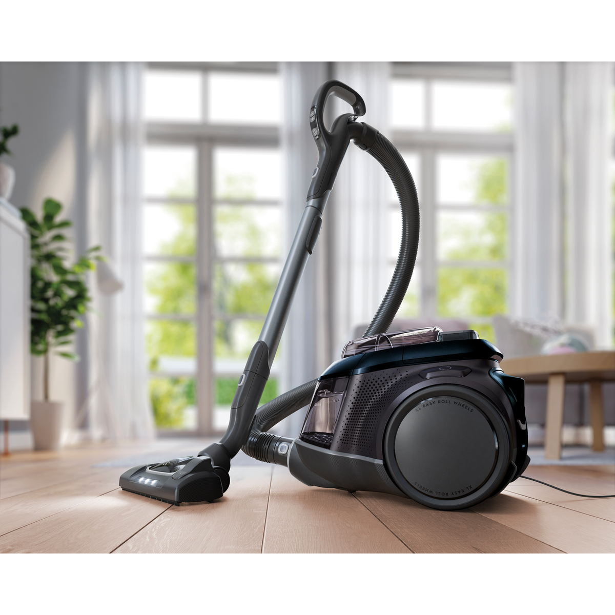 Electrolux - Bezsáčkový vysavač - PC91-8STM