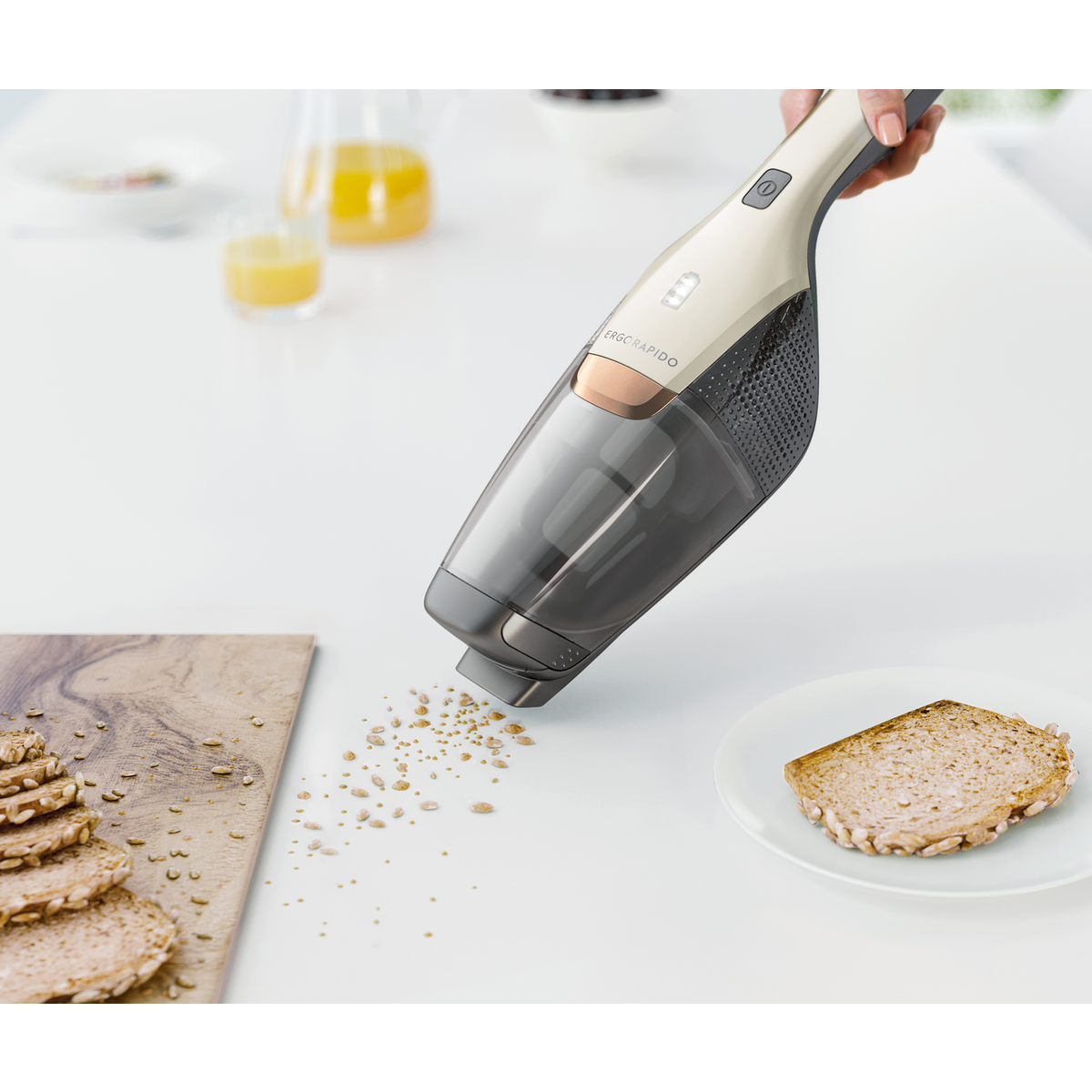Electrolux - Tyčový vysavač - EERC75SW