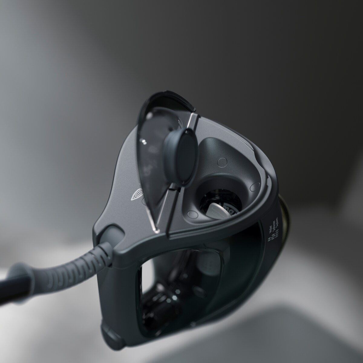 Electrolux - Žehlička - E8SI1-8EGM