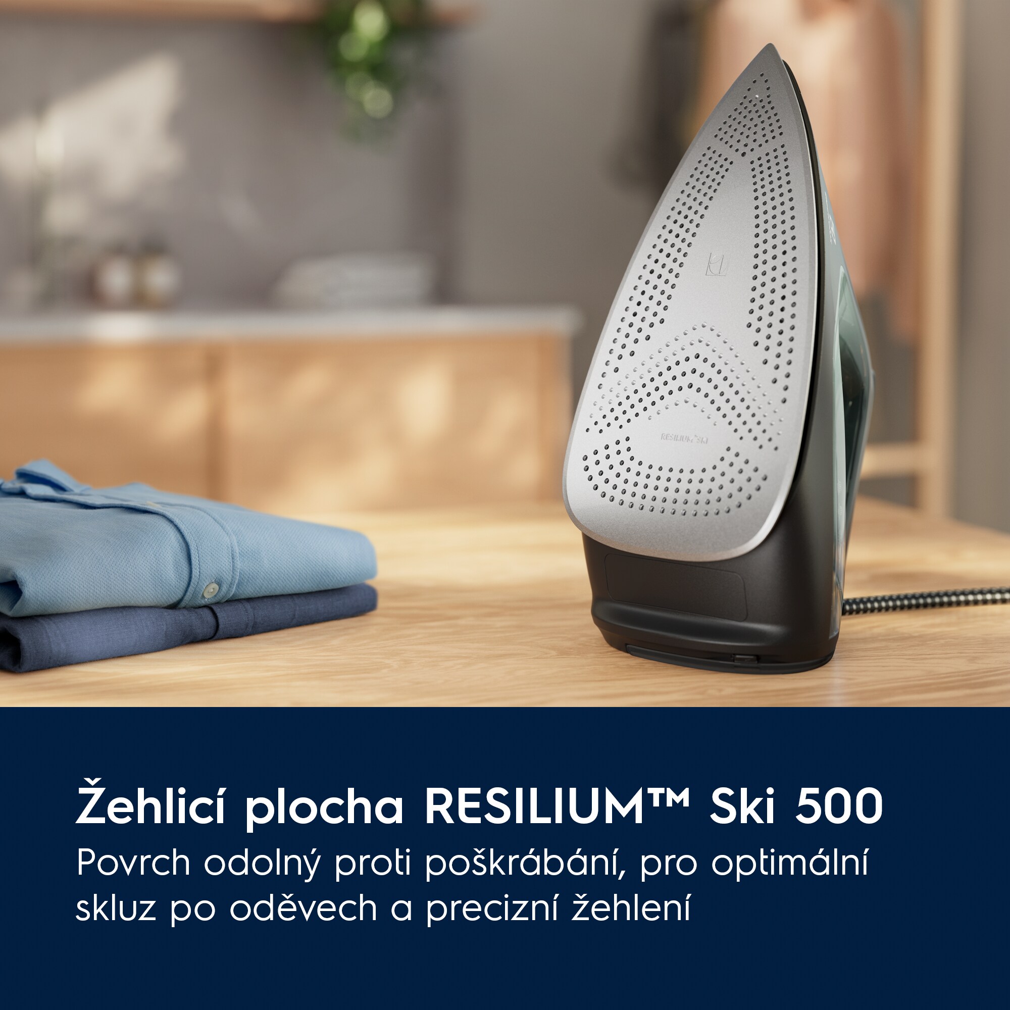Electrolux - Napařovací žehlička - E7SI2-6OG