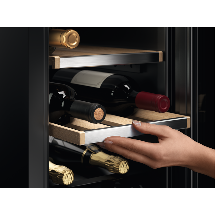 Electrolux - Malé chladničky - EWUS018B7B