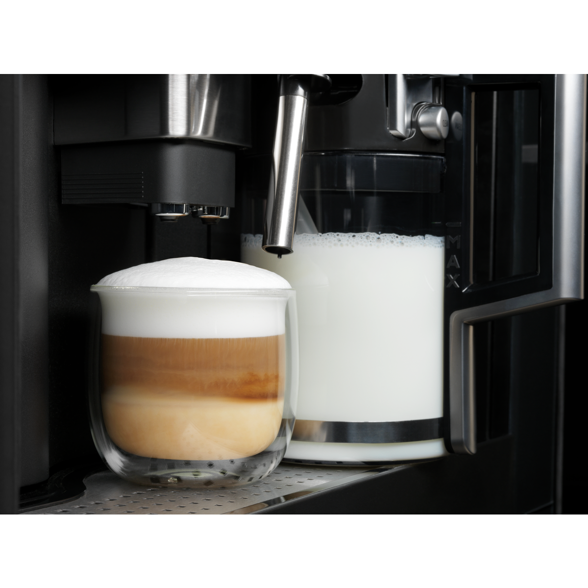 Electrolux - Vestavné automaty na espresso - EBC85X