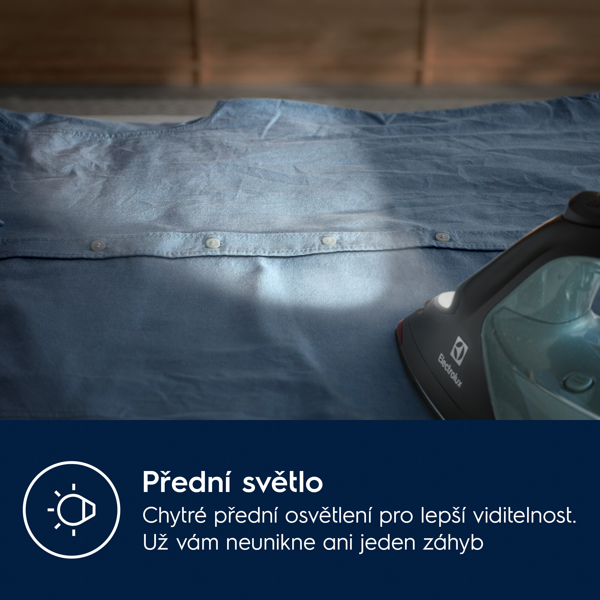Electrolux - Napařovací žehlička - E8SI2-8OG