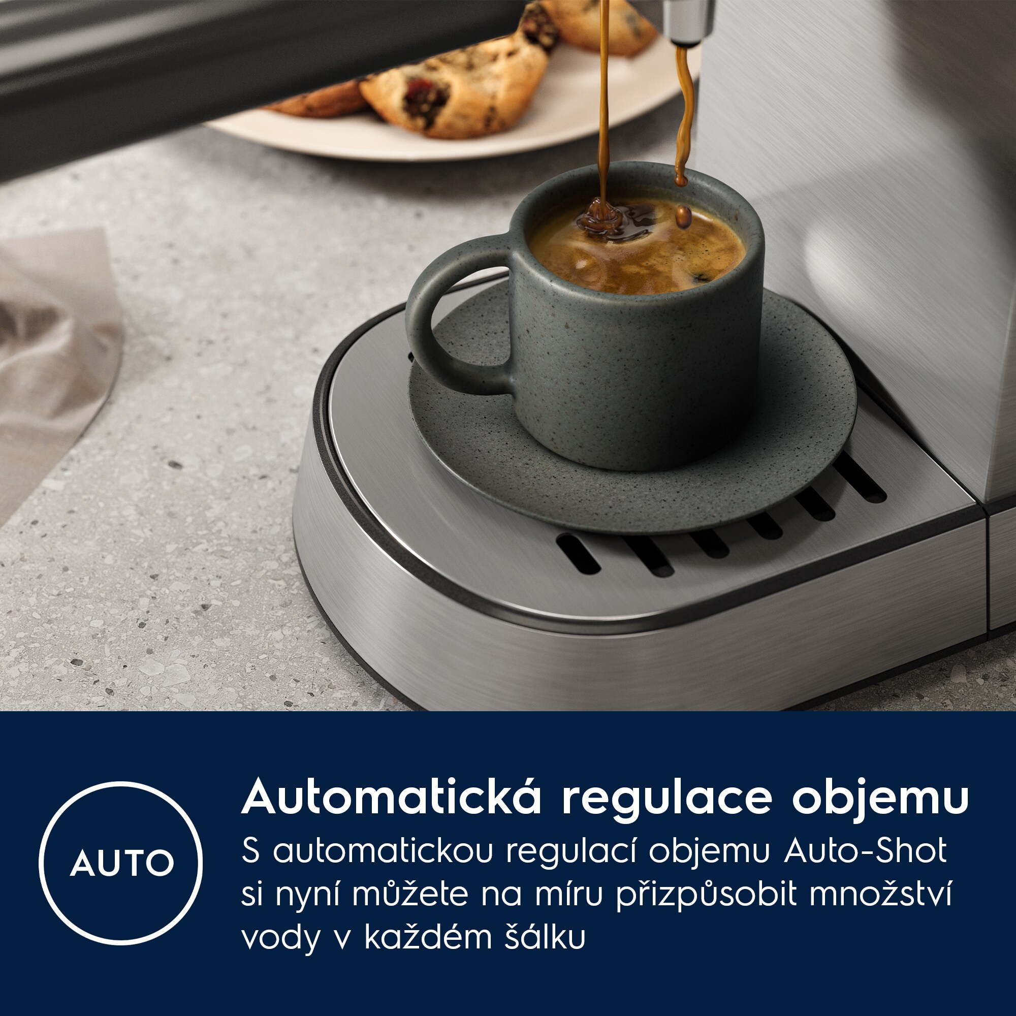 Electrolux - Kávovar - E6EC1-6ST