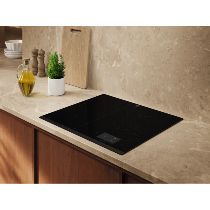 Electrolux - Indukční varné desky - EIS67483