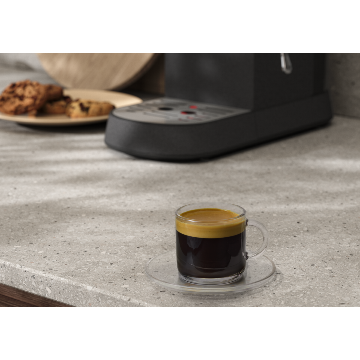 Electrolux - Kávovar - E6EC1-6BST