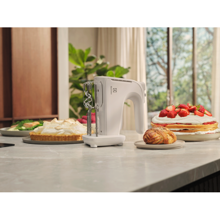 Electrolux - Ruční šlehače - EHM4W