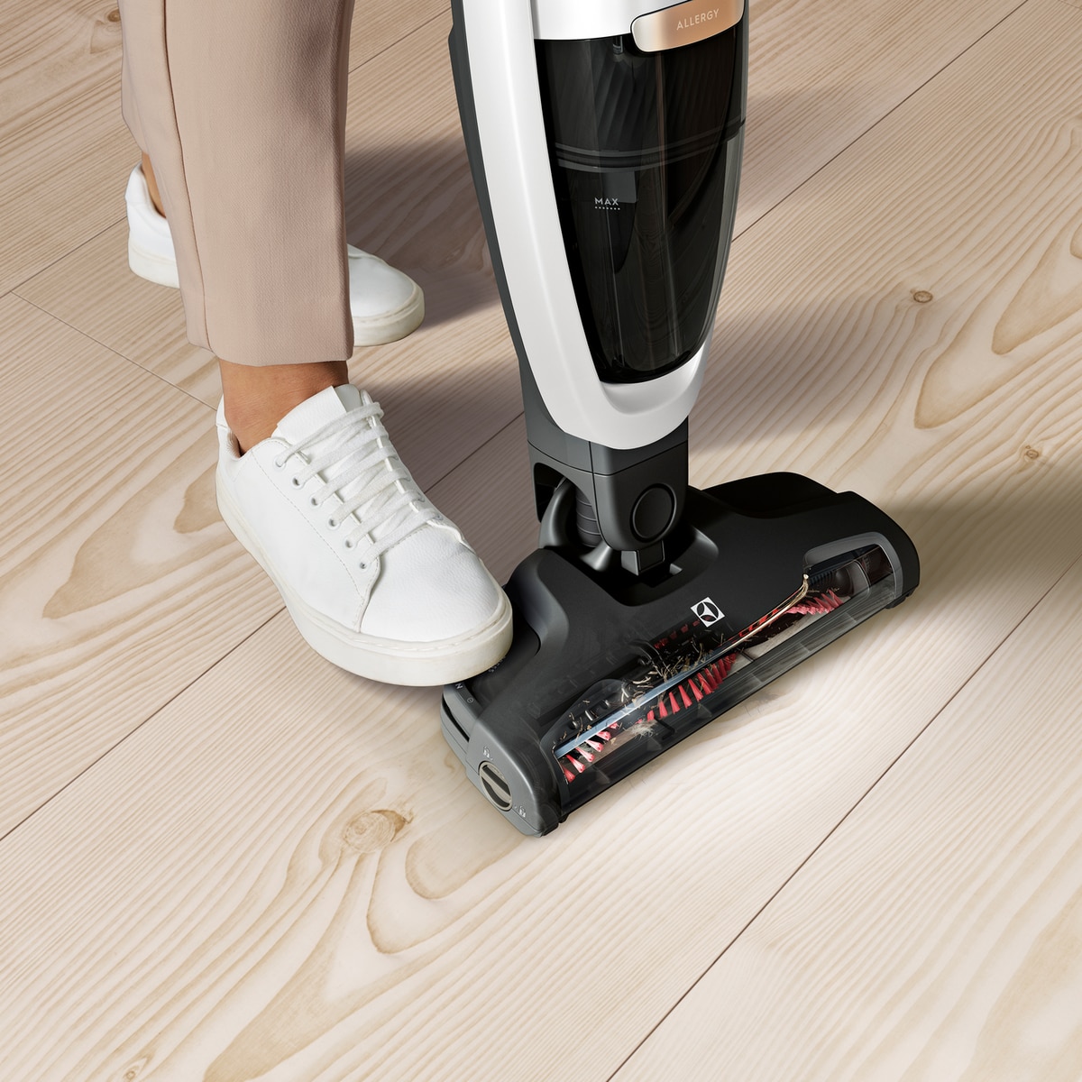 Electrolux - Tyčový vysavač - WQ81-ALRS