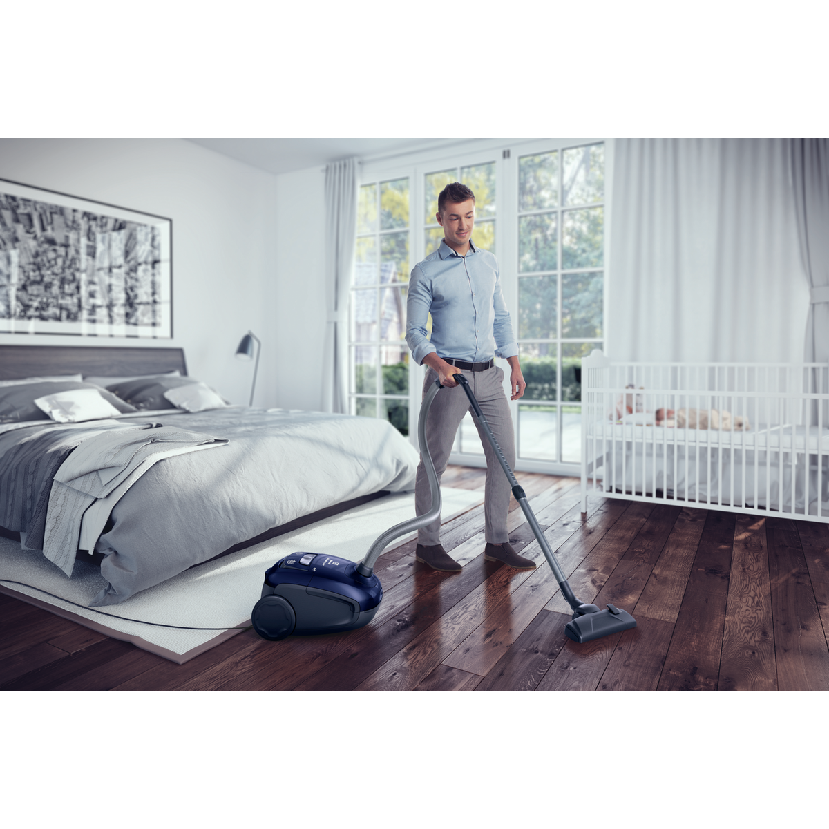 Electrolux - Sáčkový vysavač - EUSC62-DB