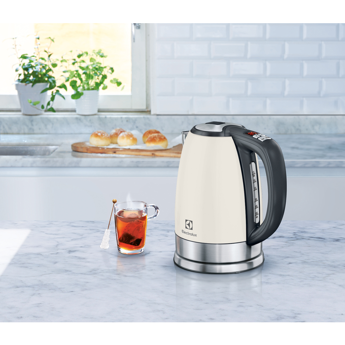 Electrolux - Rychlovarná konvice - EEWA7700W