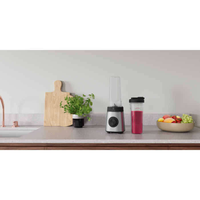 Electrolux - Stolní mixér - E4CB1-6ST