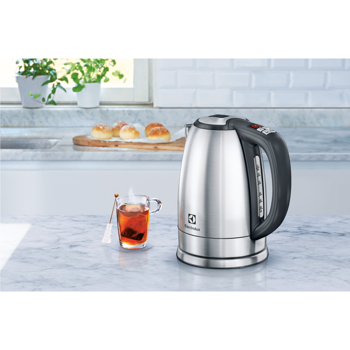 Electrolux - Rychlovarná konvice - EEWA7700