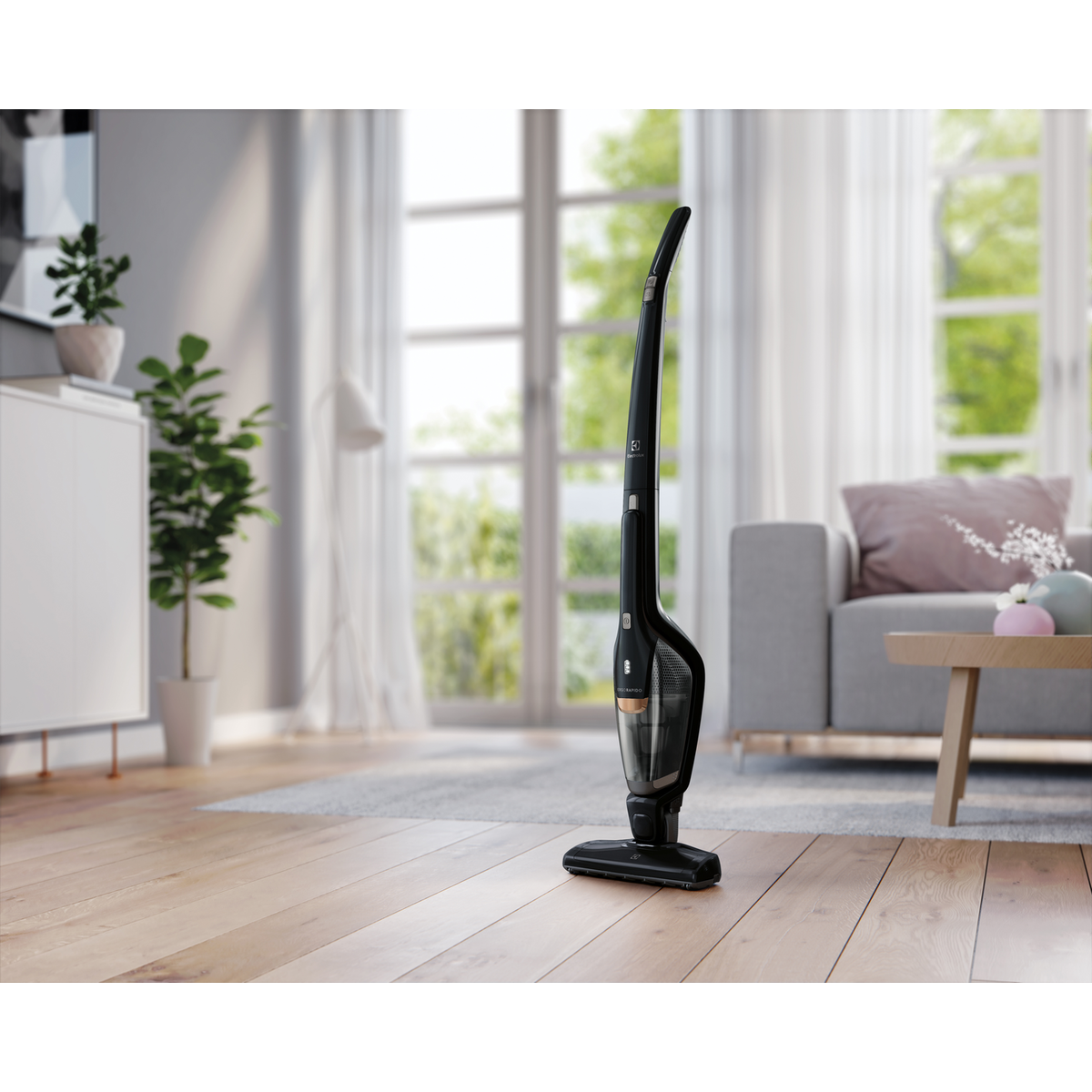 Electrolux - Tyčový vysavač - EERC73EB
