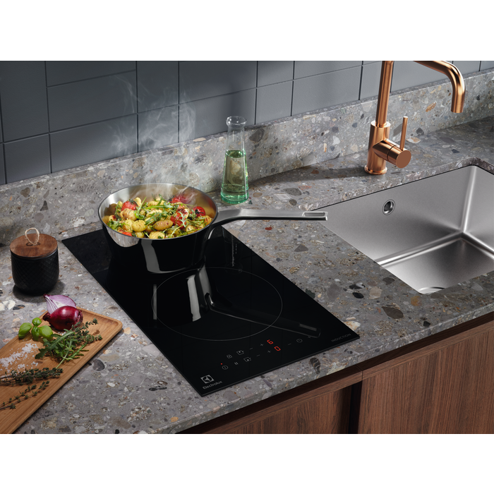 Electrolux - Indukční varné desky - LIT30230C