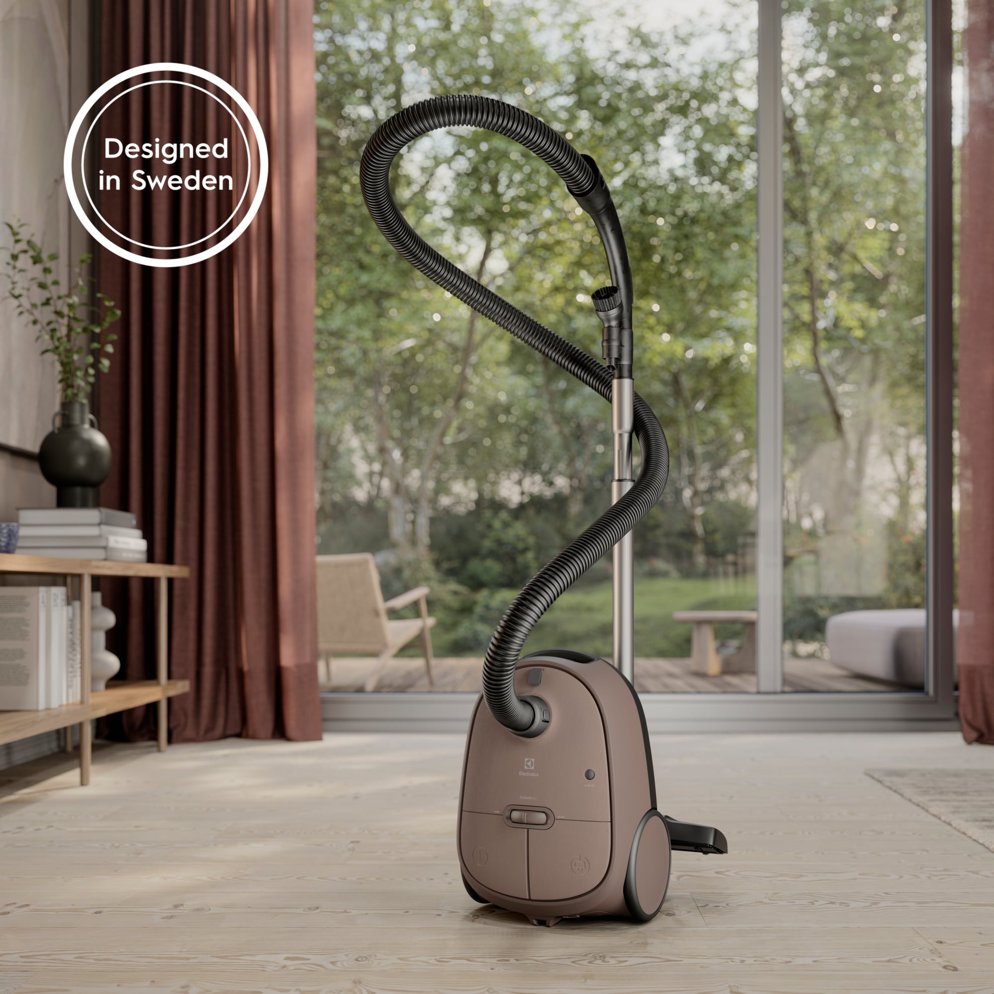 Electrolux - Sáčkový vysavač - EB61C3WBL