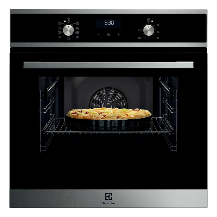 Electrolux Vestavná trouba série 500 SurroundCook SteamBake EOD5F70BX