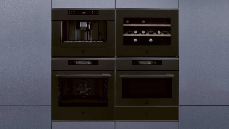 Wine cellar and coffee machine