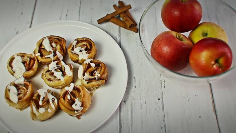 Skořicovojablečný šnek